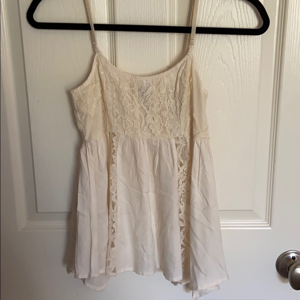 American Eagle Lace peplum top